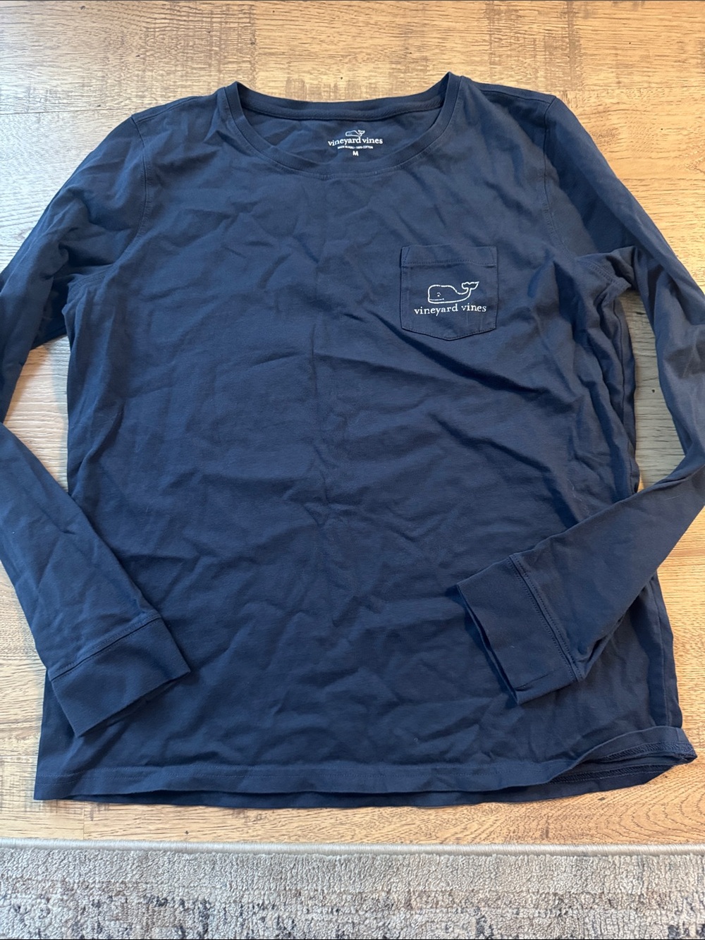 Vineyard Vines Navy Long-Sleeve Pocket Tee with Whale Embroidery